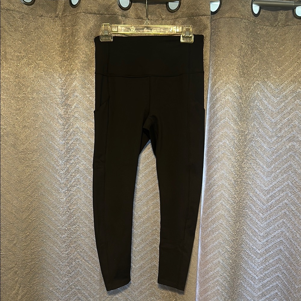 Zella leggings with pockets
